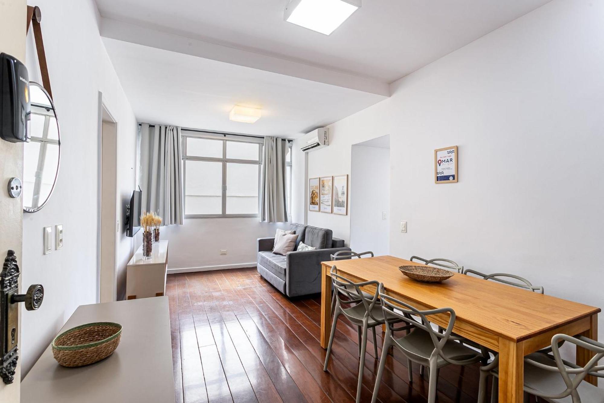 Apartamento 2qtos Em Copacabana A 200m Da | Du 187/802 Rio de Janeiro